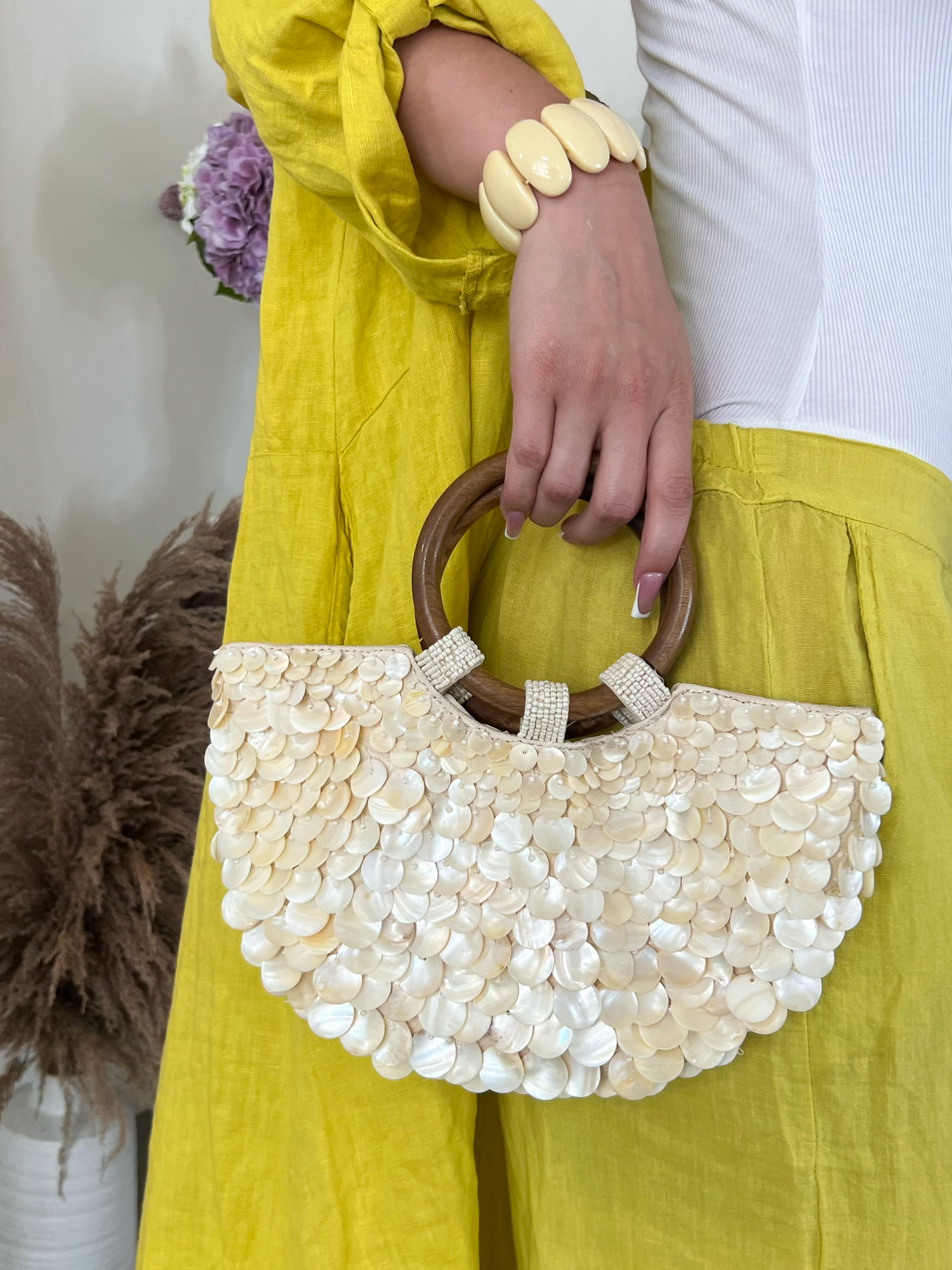Lulit Seashell Handbag