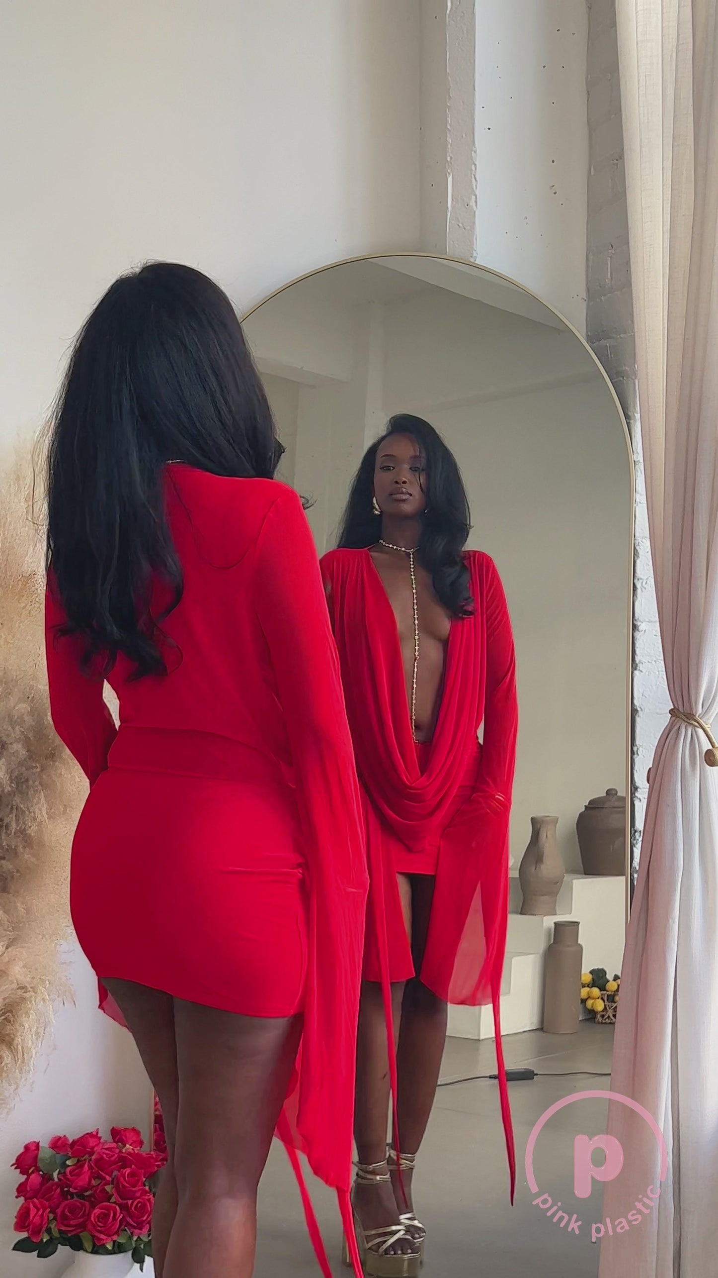 Vivian Dress - Red-Preorder (L-XL)