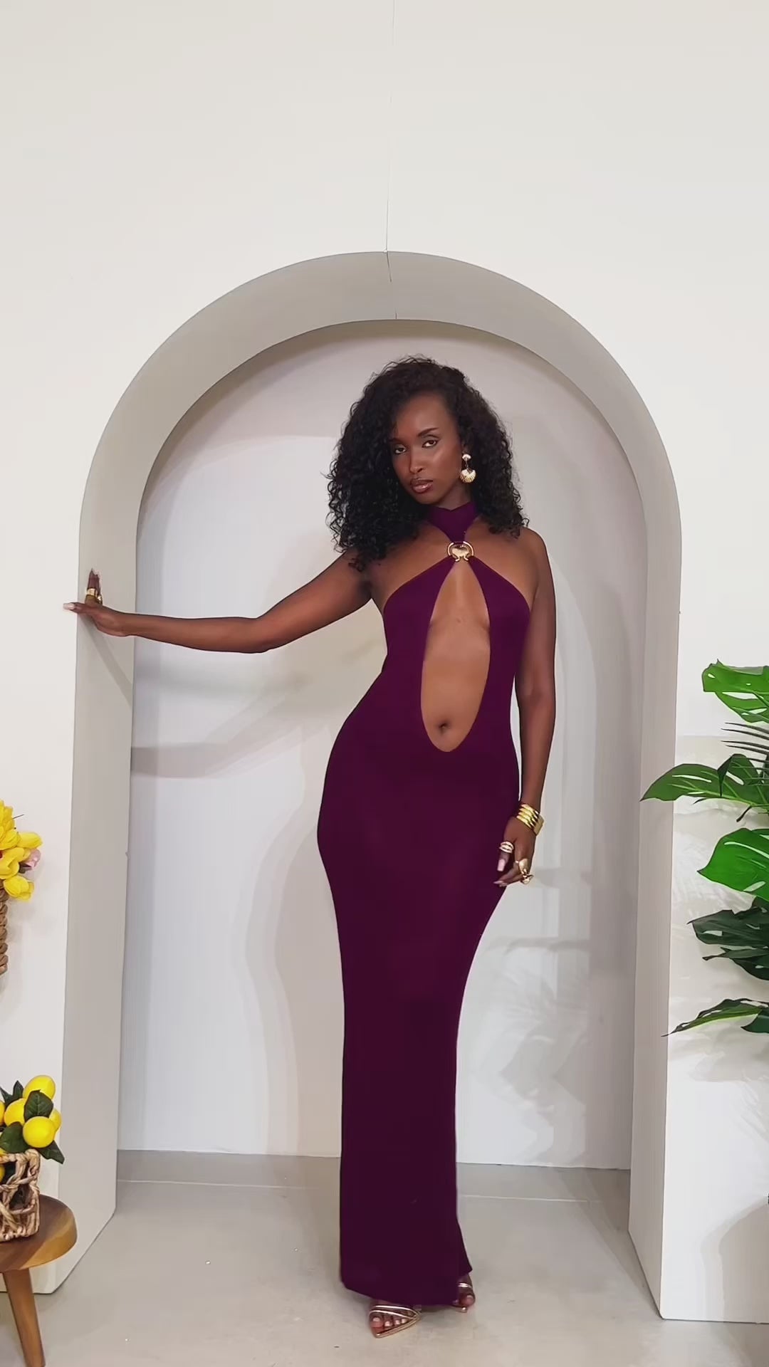 Cynthia Maxi Dress- Burgundy