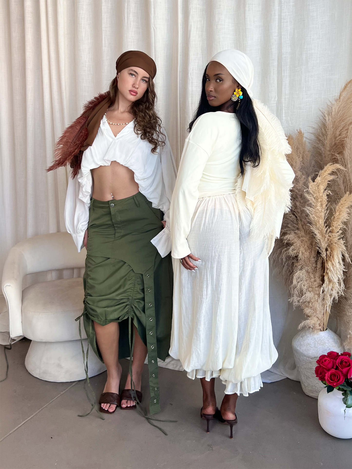 Noire Feather Headscarf- Cream - Preorder