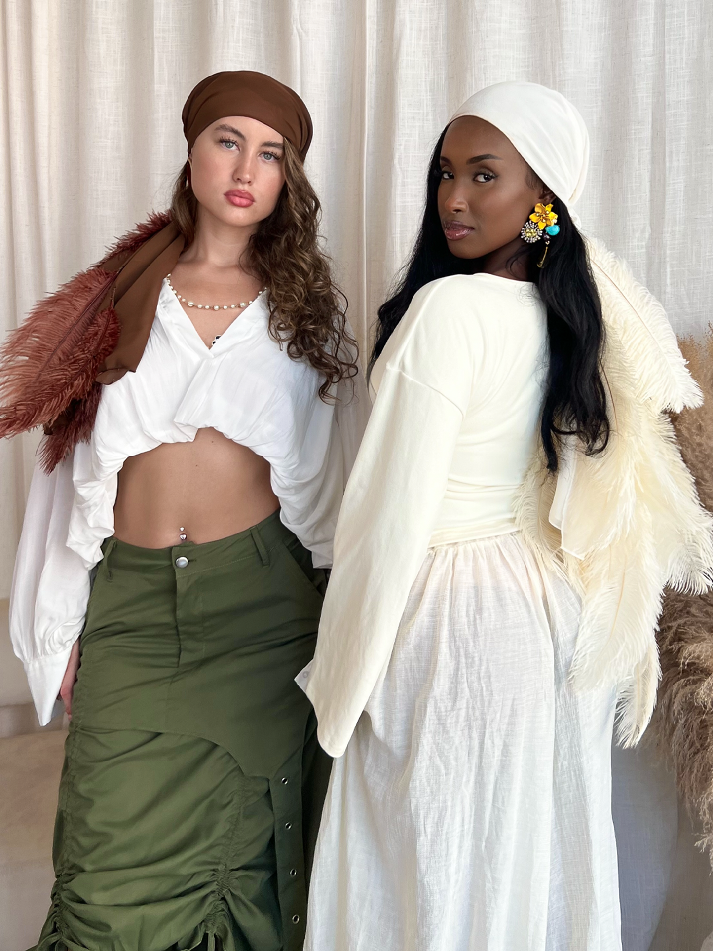 Noire Feather Headscarf- Cream - Preorder